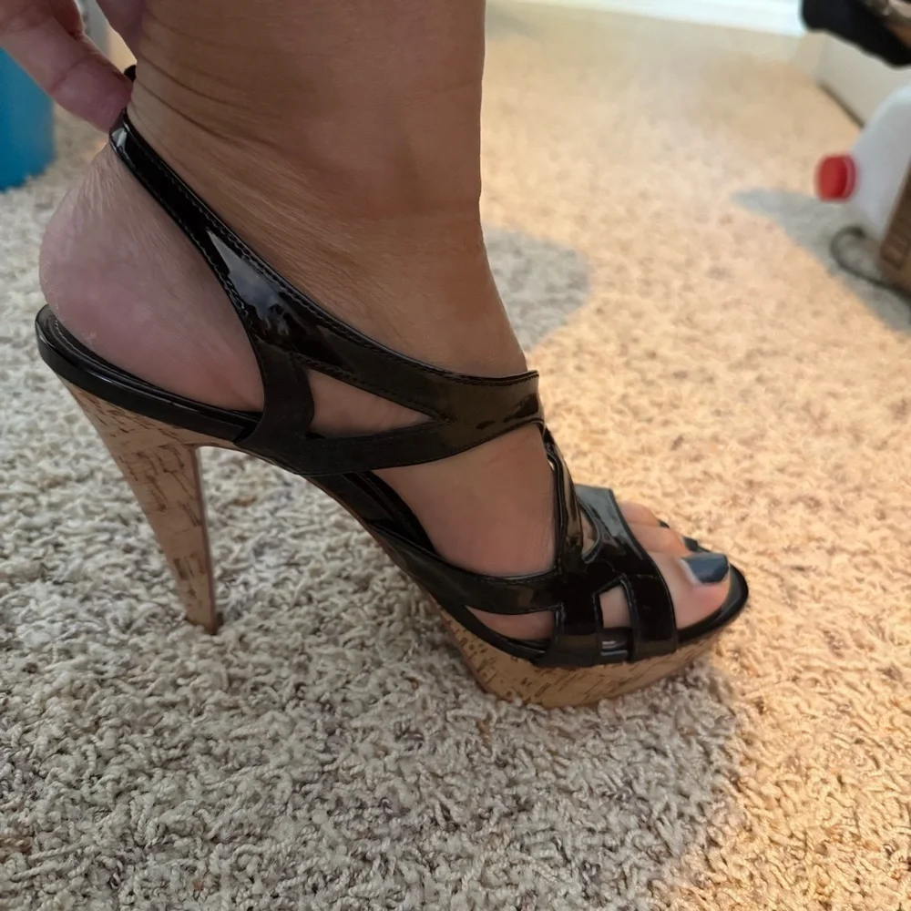 Audrey Brooke Shiny Black Cork Heeled Shoes Sz 8